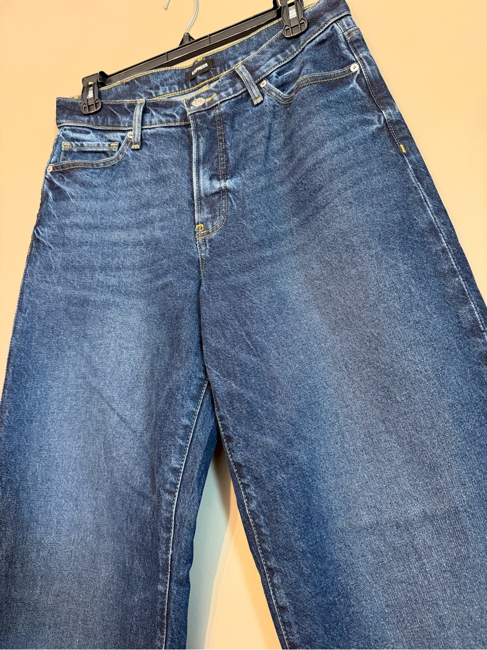 Express Wide Leg Jeans - Picture 3 of 10